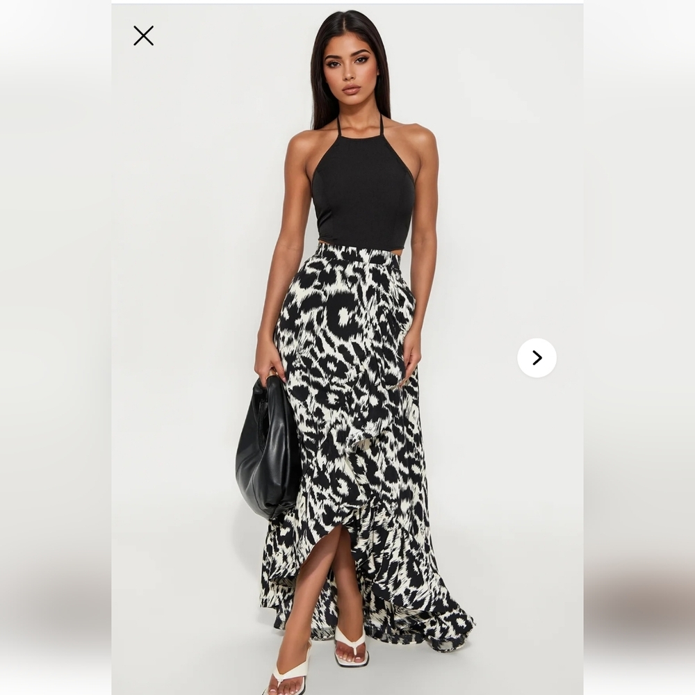 Fashion Nova Black & White Animal Print Maxi Skirt
